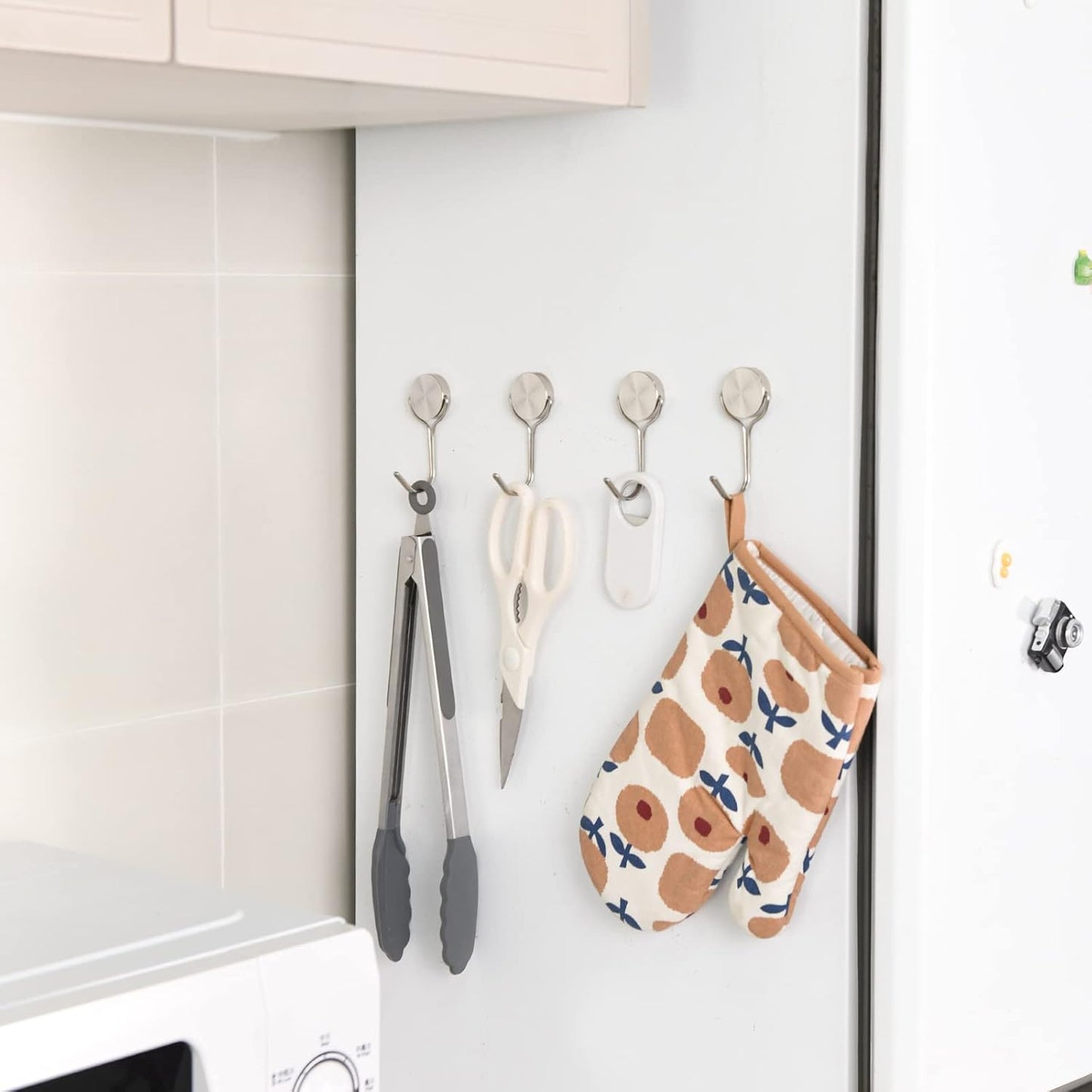 Magnetic Hooks, Heavy Duty 304 Stainless Steel Magnet Hooks for Cruise Refrigerator Grill,Strong Magnet with Hooks for Home Kitchen, Garage Toolbox,4pack （Silver,1.1in-1 22Lbs）