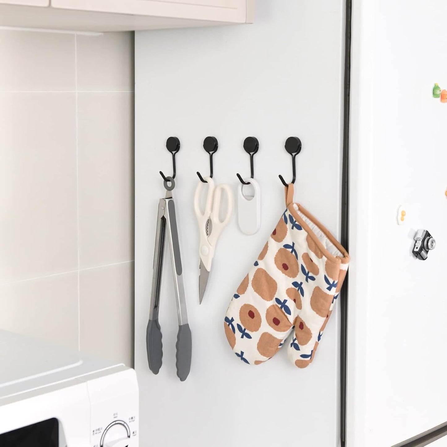 Magnetic Hooks, Magnet Hooks for Cruise Refrigerator Grill,Strong Magnets with Hooks for Home Kitchen, Garage Key Holder,8pack （Black,0.9in-1 15Lbs）