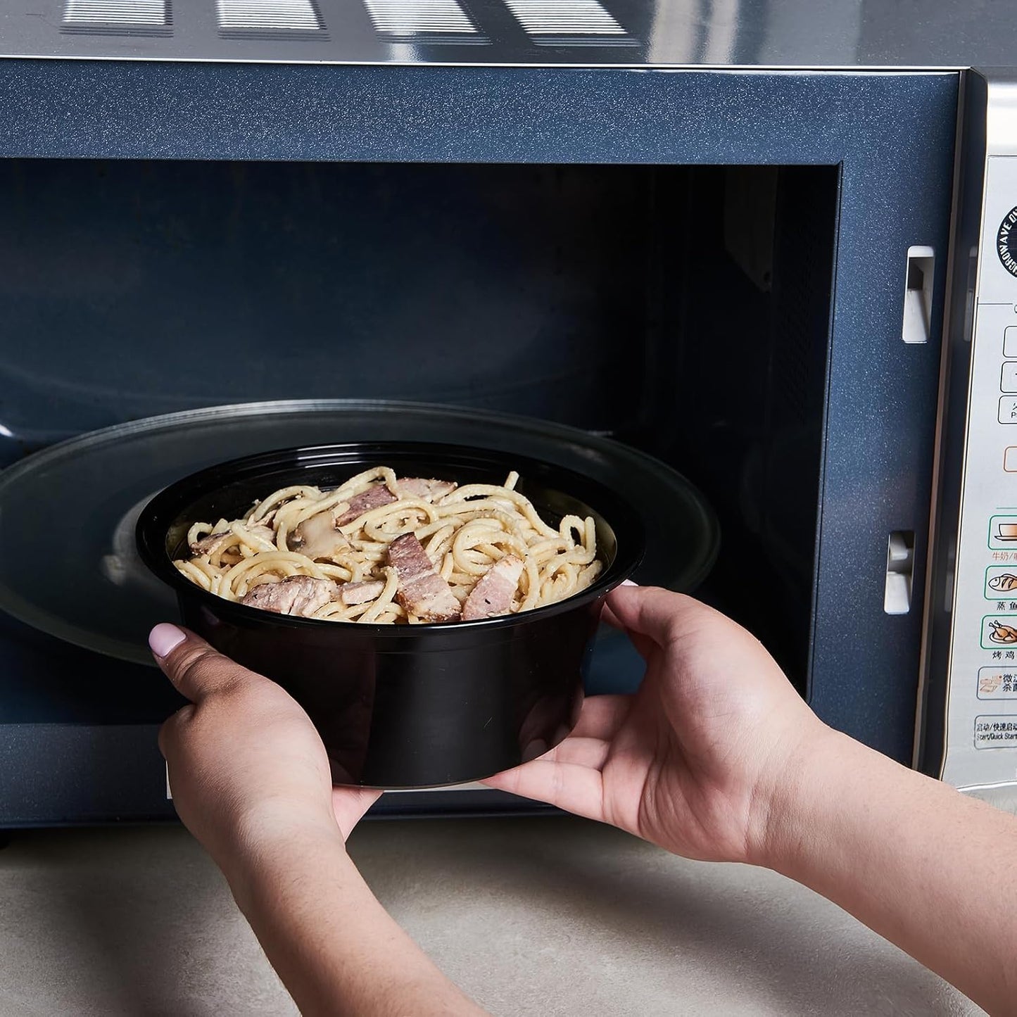 FULING 38 oz 150 ct Round Meal Prep Containers with Lids Plastic Food Storage To Go Lunch Plan Box Disposable Take Out Bowls Black BPA Free Reusable Durable Stackable Microwave Freezer Dishwasher Safe